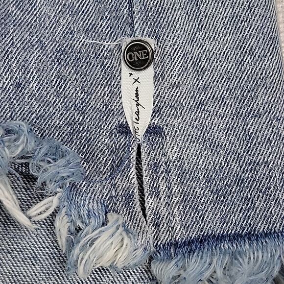 One X One Teaspoon Acid Washed Destroyed Denim Jean Mini Skirt 28 - Picture 4 of 11